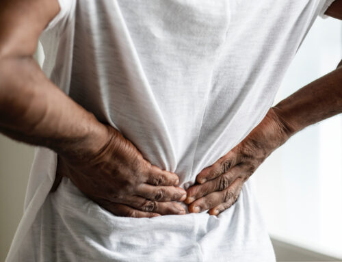 Cómo prevenir una hernia discal: Consejos para cuidar tu columna vertebral